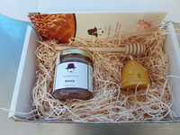 Gift Box with Honey & Skep Candle